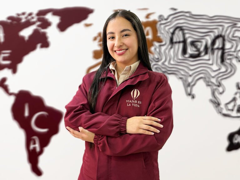 Vanessa Díaz - Agente de Viajes