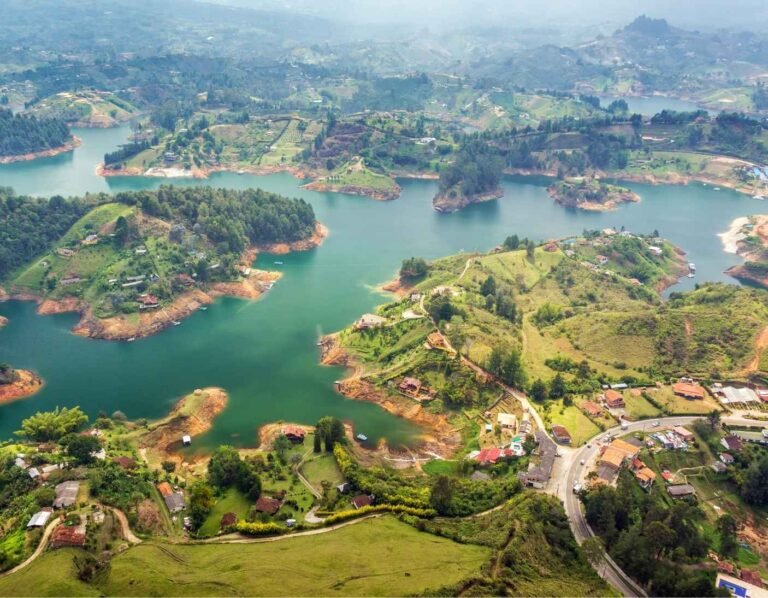 medellin_guatape_antioquia_viajar_es_la_vida
